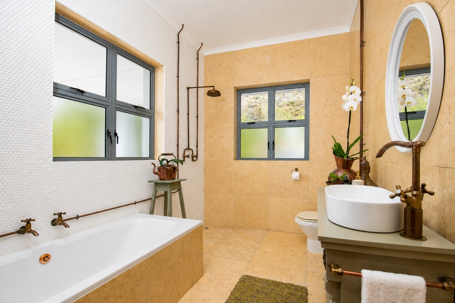 7 Bedroom Property for Sale in Montagu Rural Western Cape